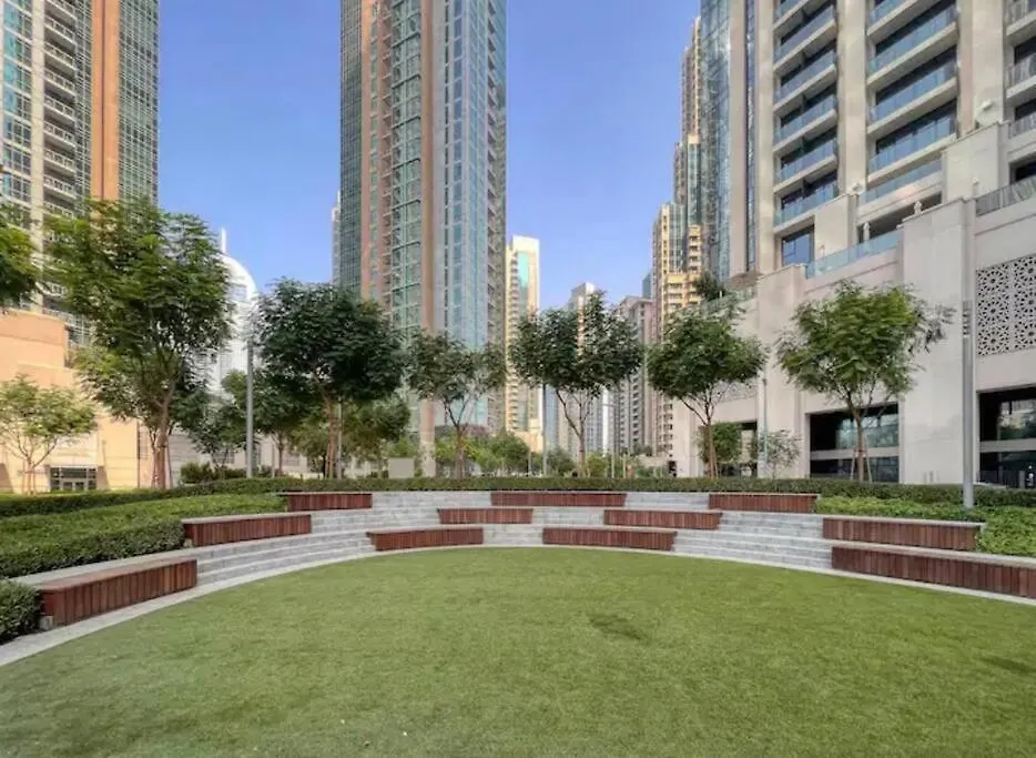 Burj Khalifa View - Modern 1Bdr Apartment Dubai