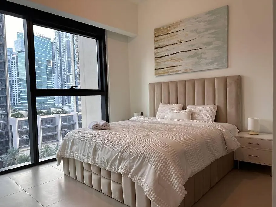 Burj Khalifa View - Modern 1Bdr Apartment Dubai