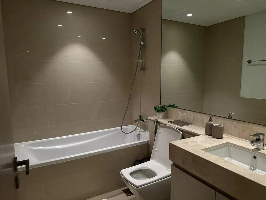 Burj Khalifa View - Modern 1Bdr Apartment Dubai 0*,  United Arab Emirates