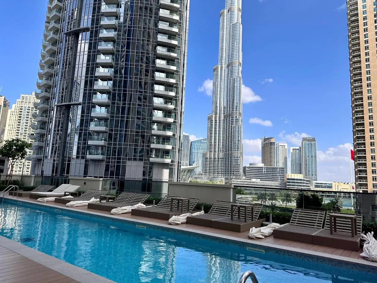 Burj Khalifa View - Modern 1Bdr Apartment Dubai