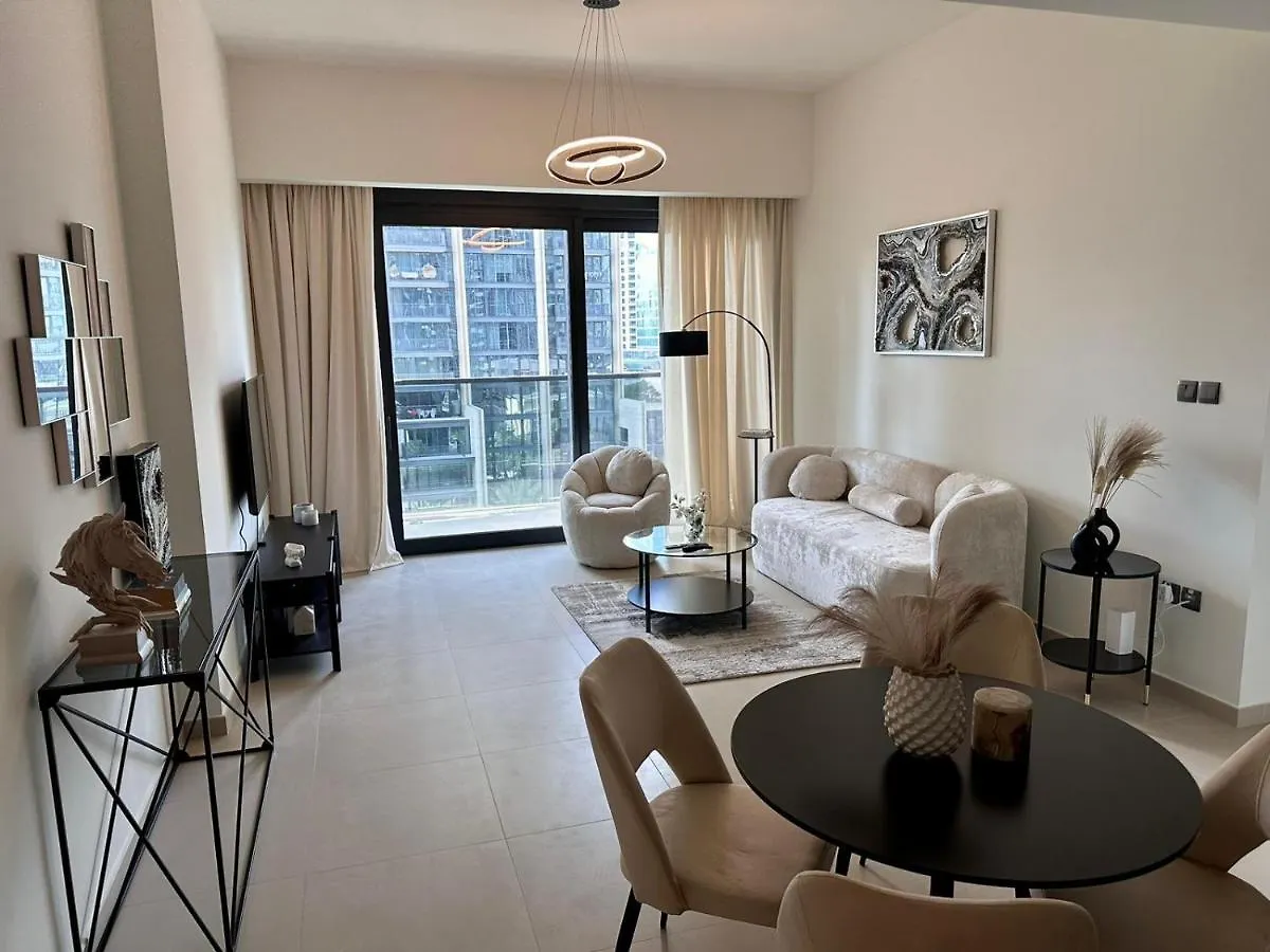 Burj Khalifa View - Modern 1Bdr Apartment Dubai United Arab Emirates